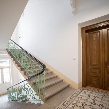 New Apartments Near Dancing House Прага Экстерьер фото